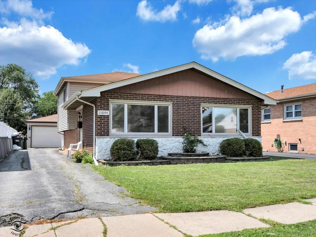 11044 Menard Avenue, Chicago Ridge, IL 60415 - #1