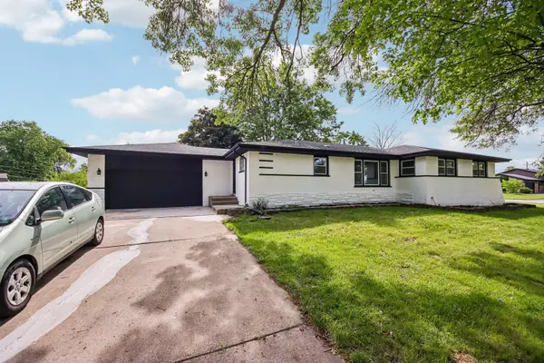 15725 New England Avenue, Tinley Park, IL 60477