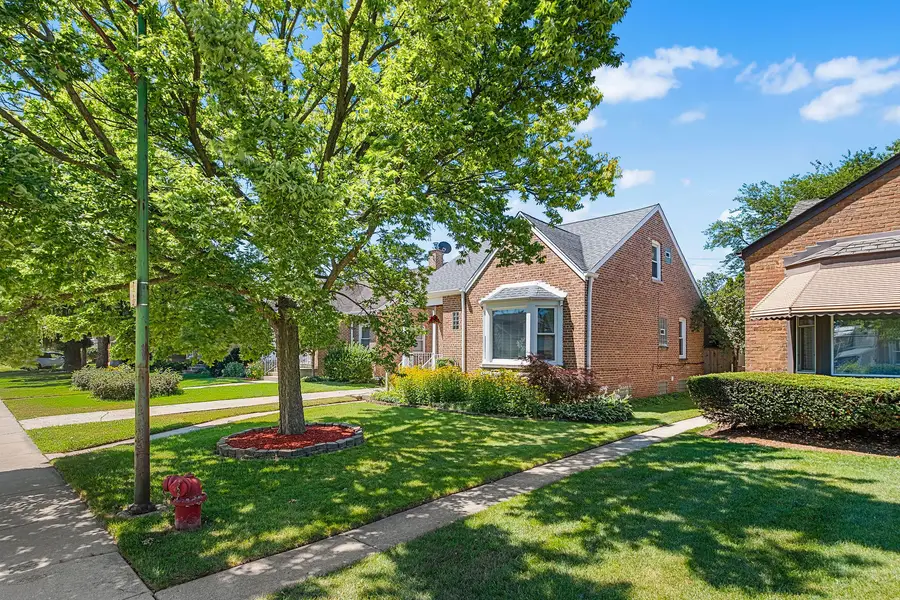 5126 N Mulligan Avenue, Chicago, IL 60630 - #2