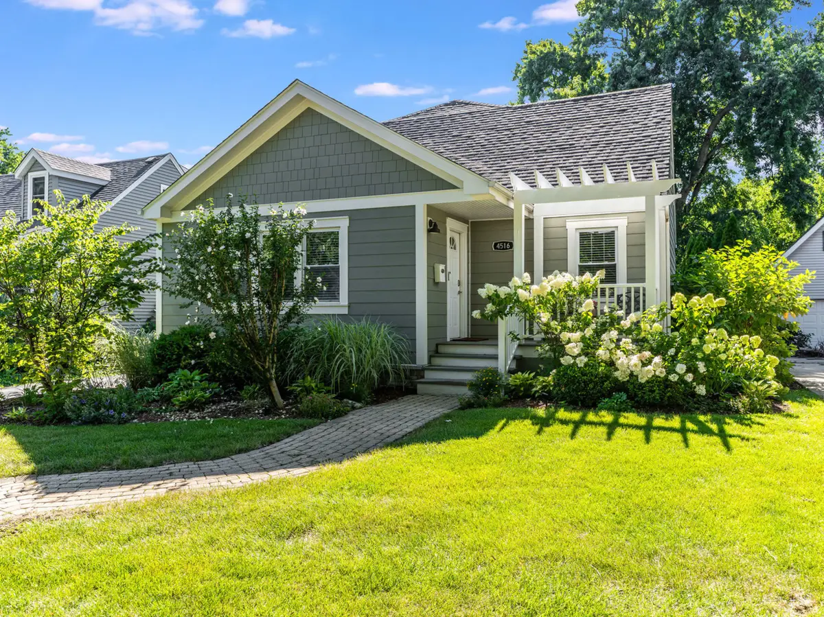 4516 Stanley Avenue, Downers Grove, IL 60515 - #1