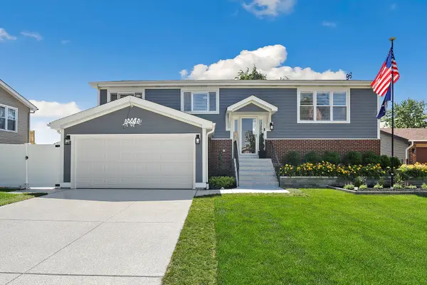 20012 S Sycamore Drive, Frankfort, IL 60423