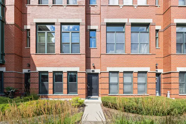 233 W Wood Street #73B, Palatine, IL 60067