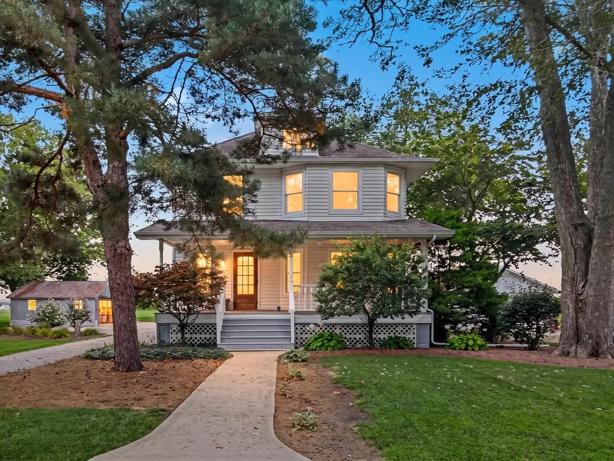 106 S Pine Street, Buckley, IL 60918 - #1