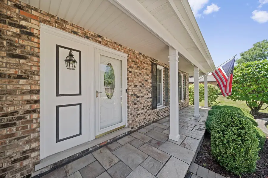 1725 Monmouth Place, Downers Grove, IL 60516 - #3