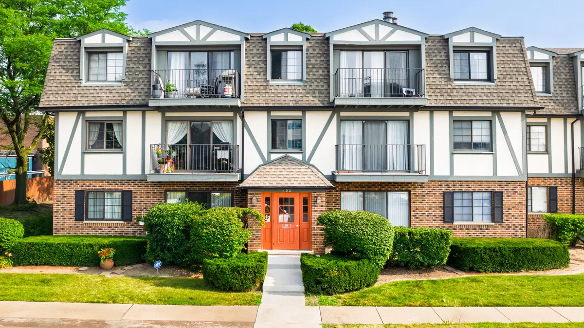 102 Steeple Drive #B, Buffalo Grove, IL 60089 - #1
