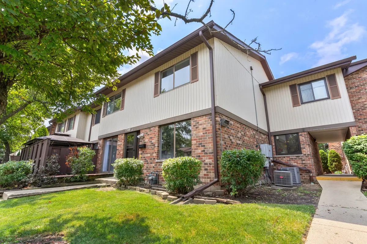 7348 Winthrop Way #1, Downers Grove, IL 60516 - #1