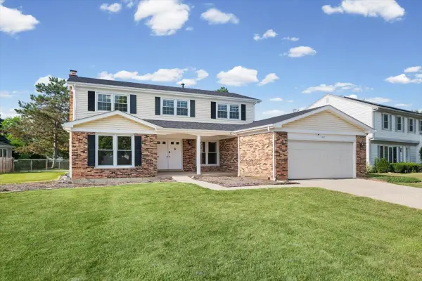 410 Thompson Boulevard, Buffalo Grove, IL 60089