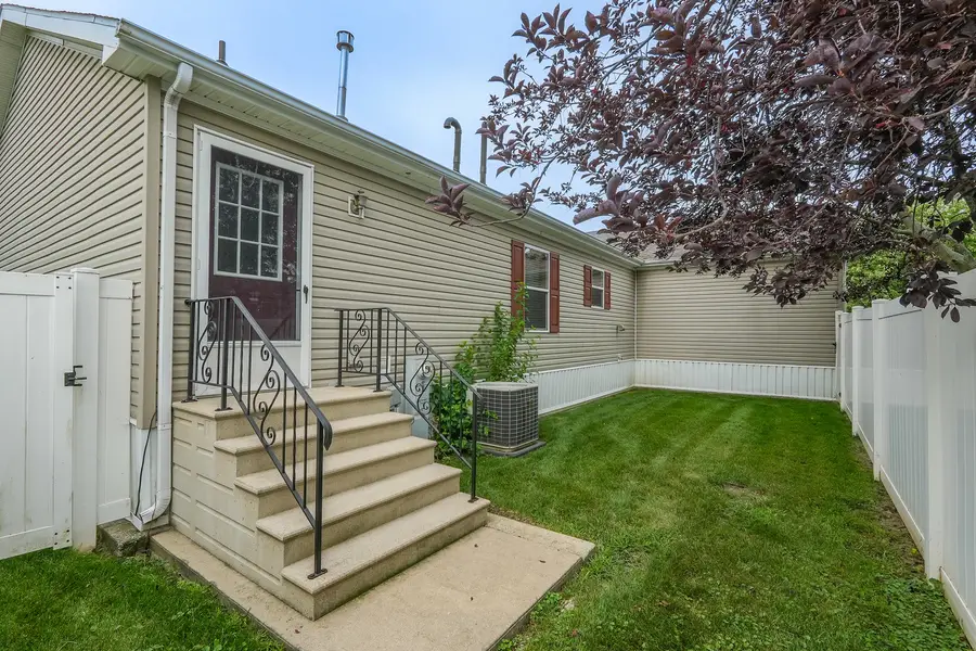 1078 Aspen Drive, Manteno, IL 60950 - #2