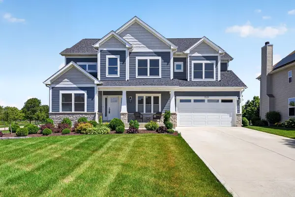 2121 Westover Road, North Aurora, IL 60542