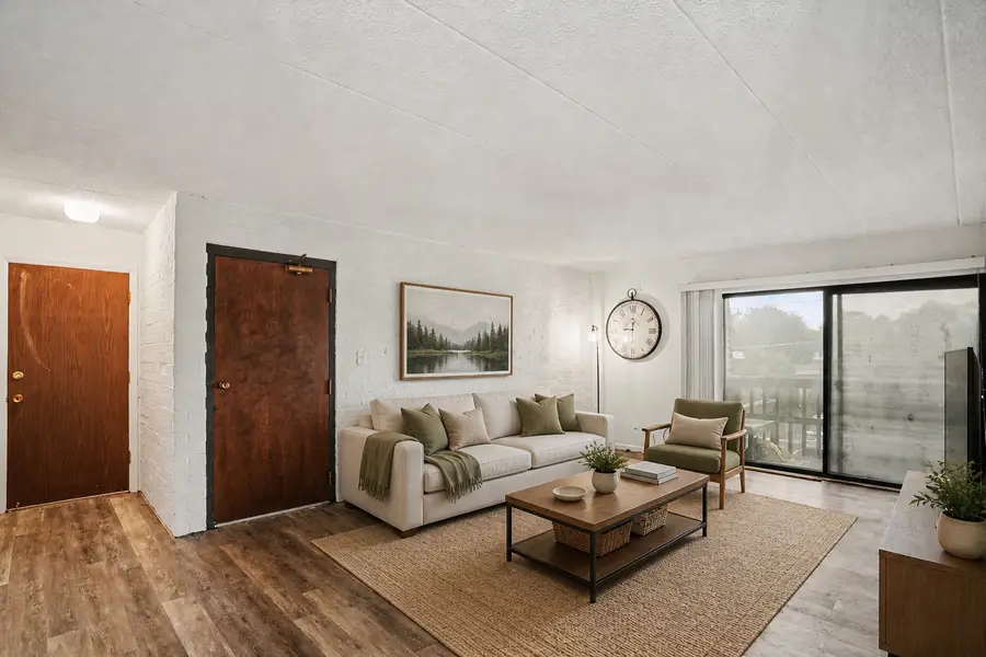 1619 Richmond Circle #205, Joliet, IL 60435 - #3