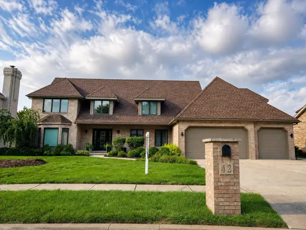 42 Founders Pointe North Drive, Bloomingdale, IL 60108