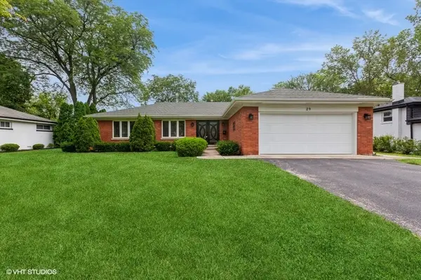 29 Springlake Avenue, Hinsdale, IL 60521