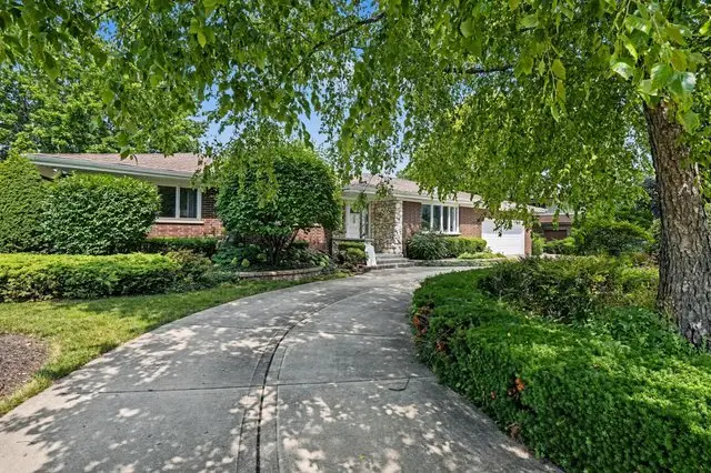 252 Cardinal Drive, Bloomingdale, IL 60108 - #1