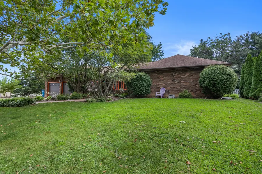 205 Surrey Court, Monticello, IL 61856 - #2