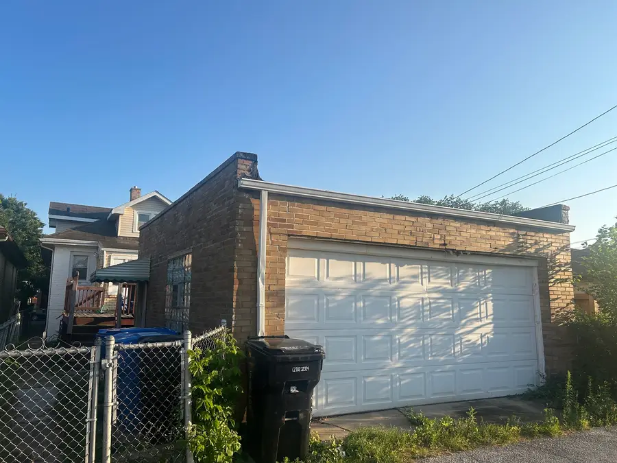 6130 W Addison Street, Chicago, IL 60634 - #2
