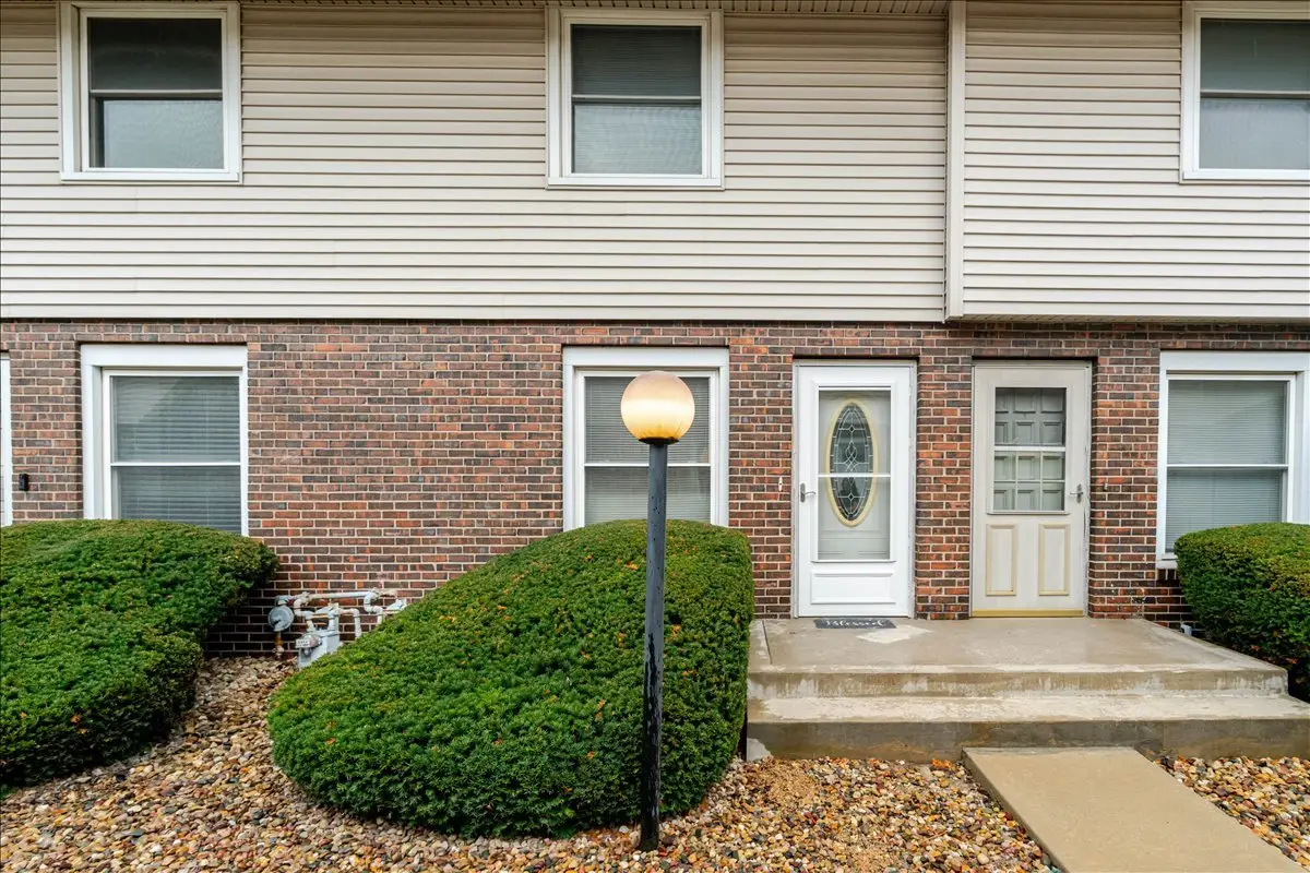 103 S Towanda Avenue #4, Normal, IL 61761 - #1