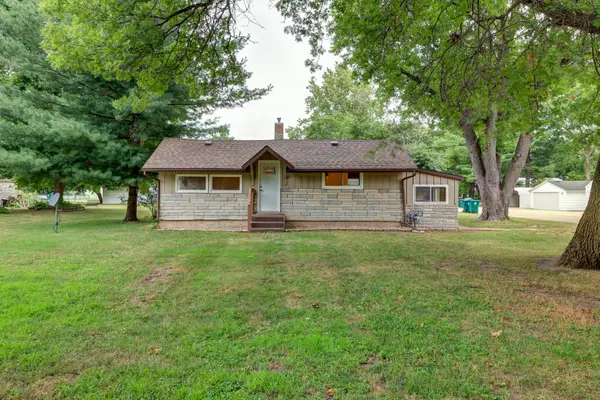 315 E Booth Street, Tampico, IL 61283