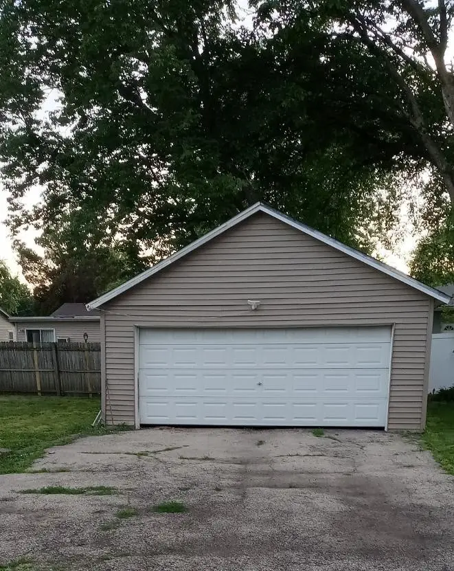 626 N Buell Avenue, Aurora, IL 60506 - #2