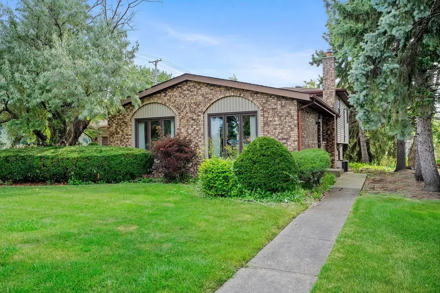 3N565 Crown Road, Elmhurst, IL 60126 - #2