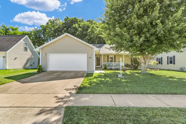 2504 Goodfield Drive, Urbana, IL 61802