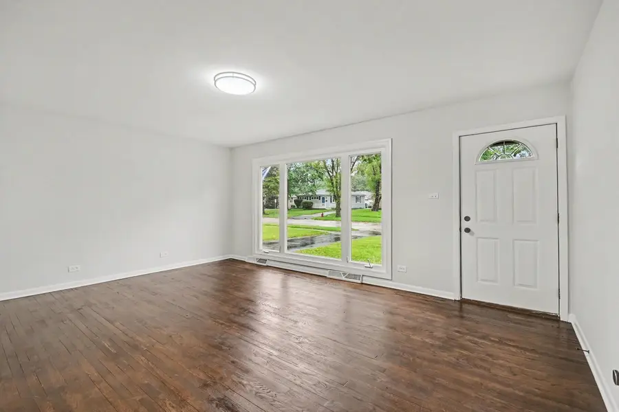 701 W Vermont Street, Villa Park, IL 60181 - #3