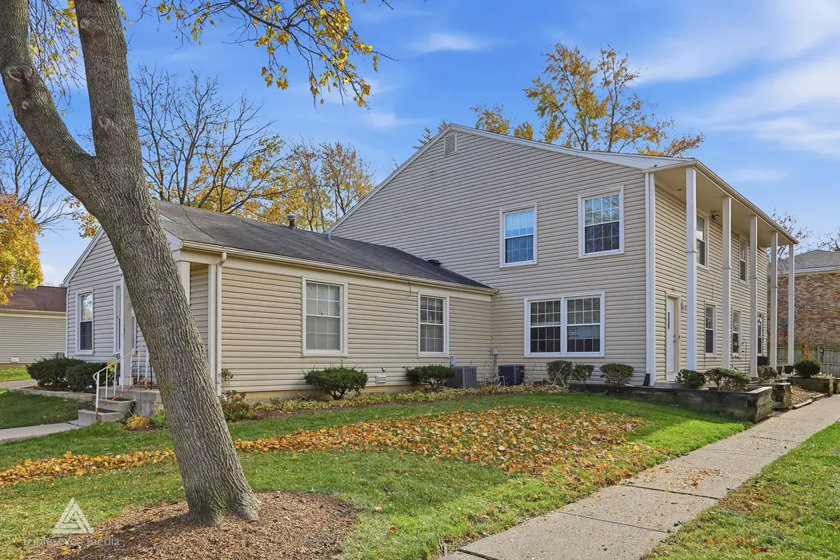 551 Sidney Avenue #B, Glendale Heights, IL 60139 - #1