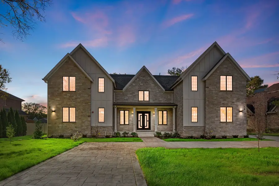 1921 Beechnut Road, Northbrook, IL 60062 - #2