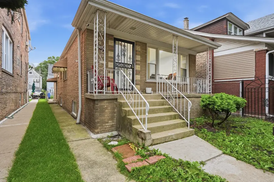4325 S Rockwell Street, Chicago, IL 60632 - #2