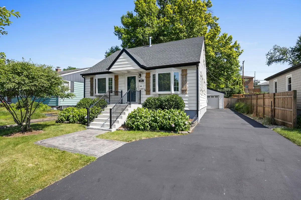 337 Sheldon Avenue, Downers Grove, IL 60515 - #1
