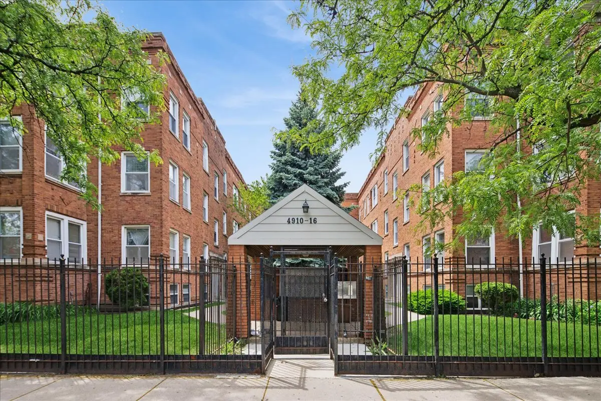 4916 N Kedzie Avenue #2W, Chicago, IL 60625 - #1