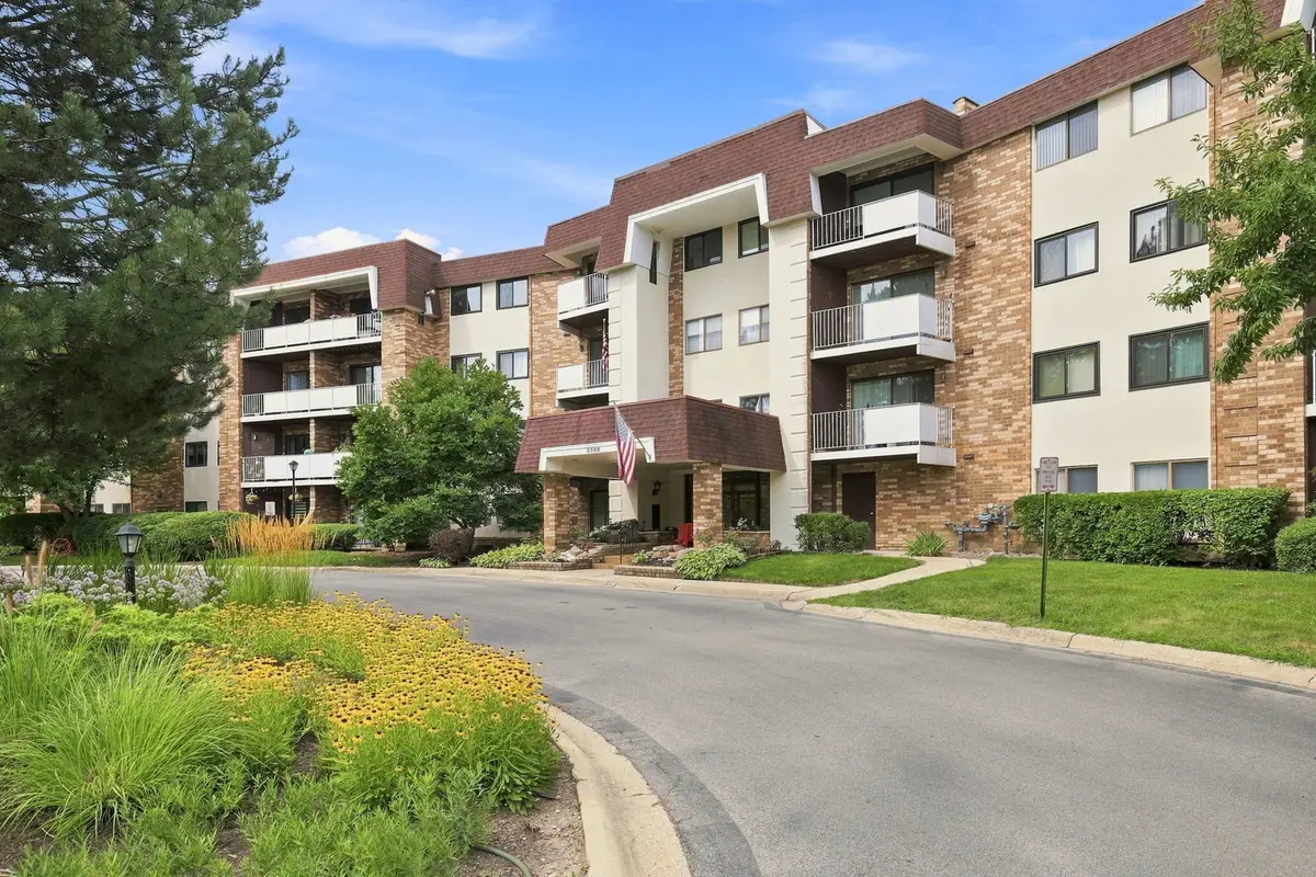 3300 N Carriageway Drive #405, Arlington Heights, IL 60004 - #1