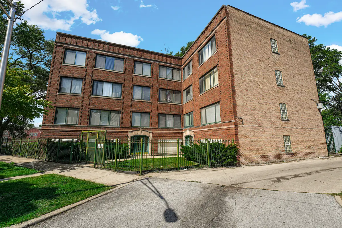 8008 S Ridgeland Avenue #2A, Chicago, IL 60617 - #1