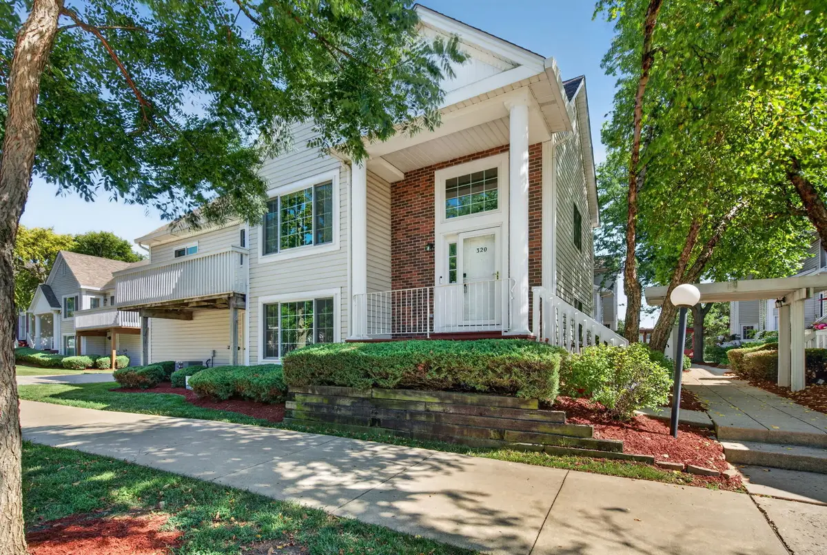 320 Fieldstone Court #320, Bolingbrook, IL 60440 - #1