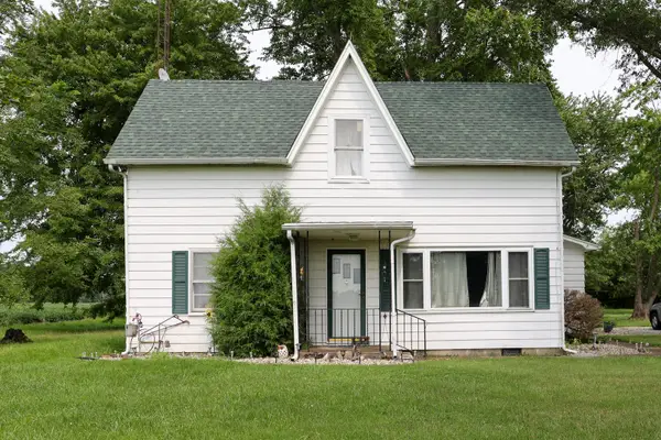 3960 N Higgin Switch Road, Olney, IL 62450