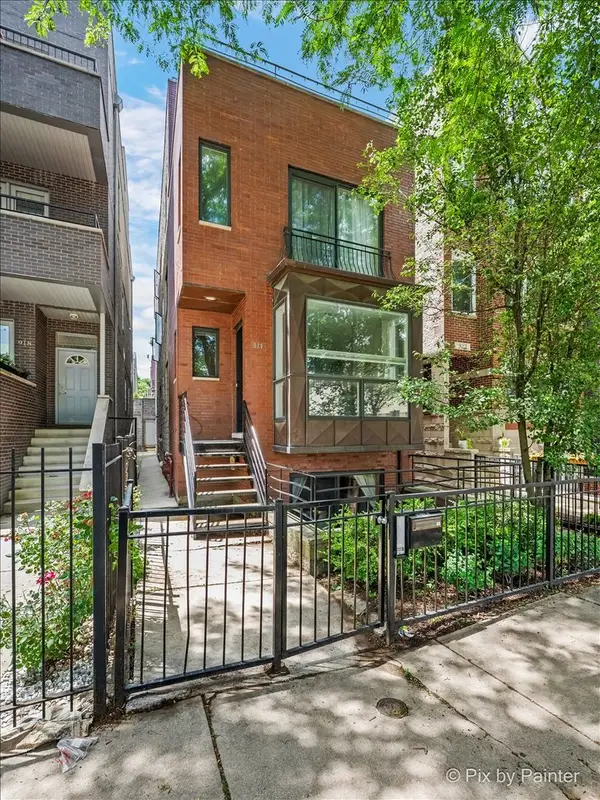 920 N Wood Street #A, Chicago, IL 60622
