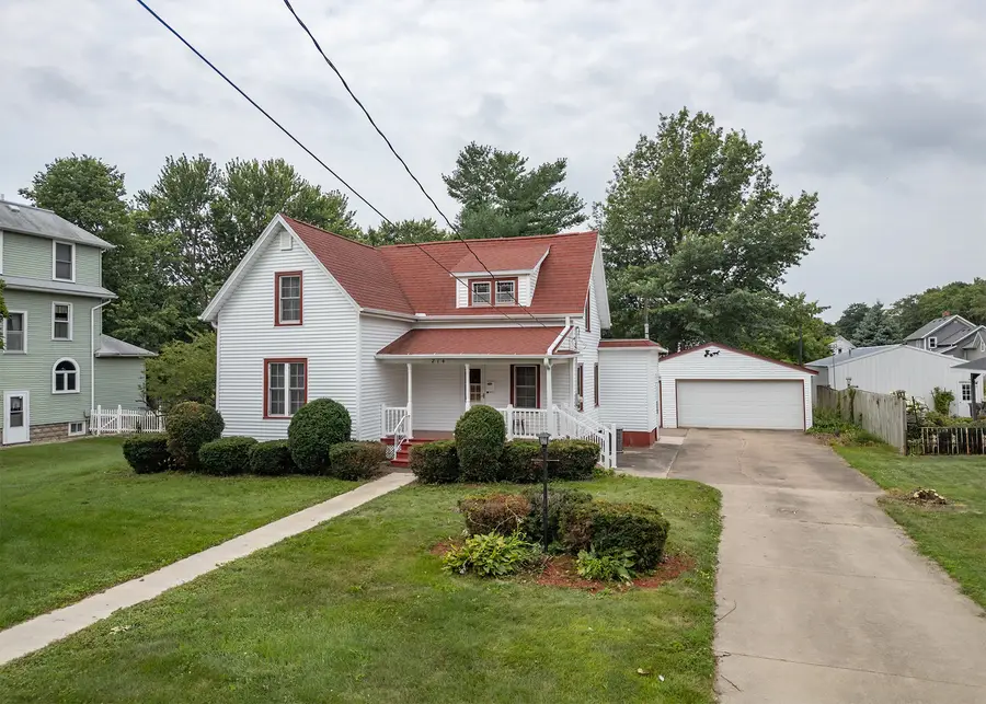 214 S Ridge Street, Cambridge, IL 61238 - #2
