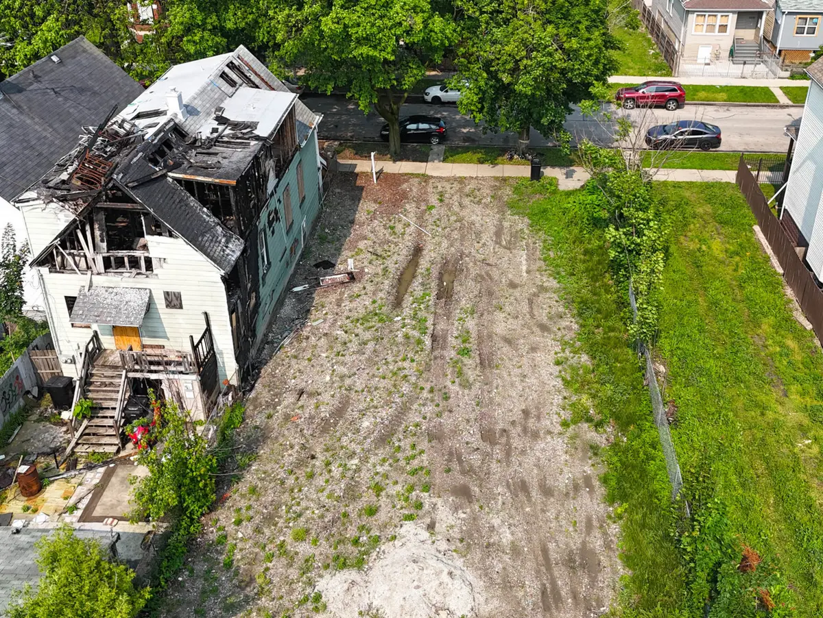 5935 S Carpenter Street, Chicago, IL 60621 - #1