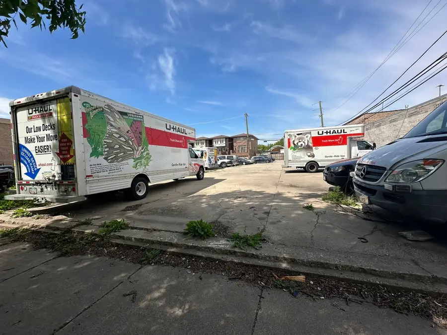 3110-3118 S Shields Avenue, Chicago, IL 60616 - #2