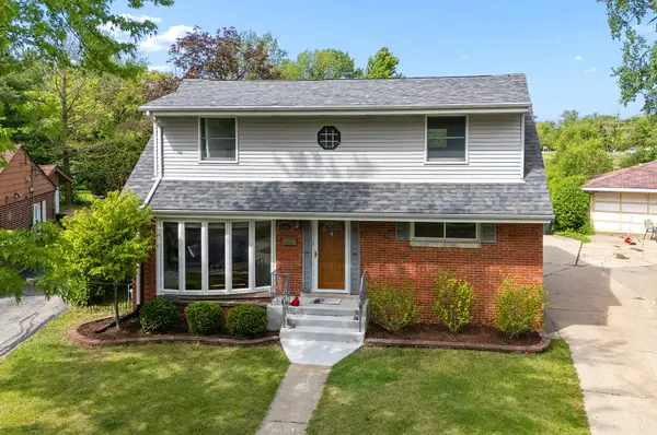 18646 Golfview Avenue, Homewood, IL 60430
