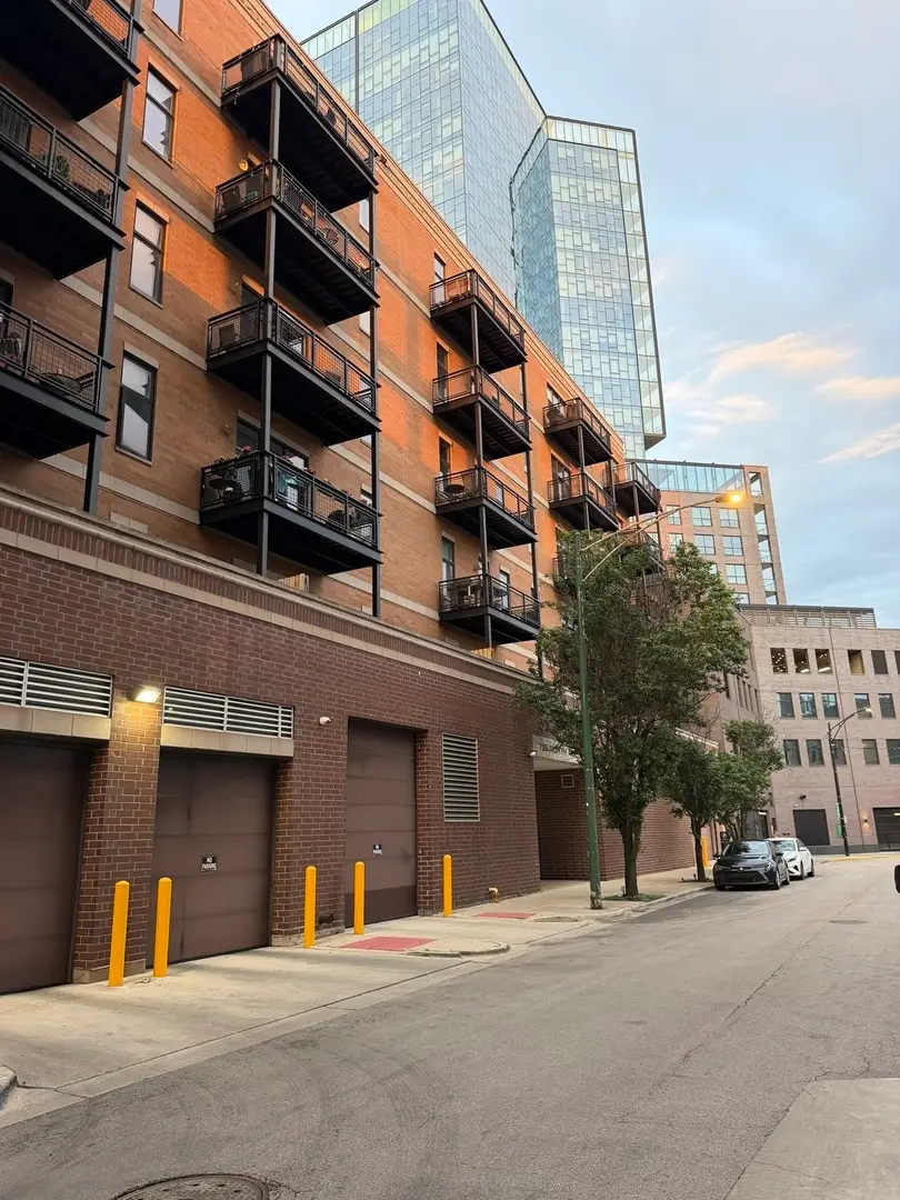 725 N Aberdeen Street #209, Chicago, IL 60607 - #2