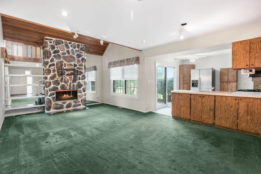 732 Chandler Road #732, Gurnee, IL 60031 - #3
