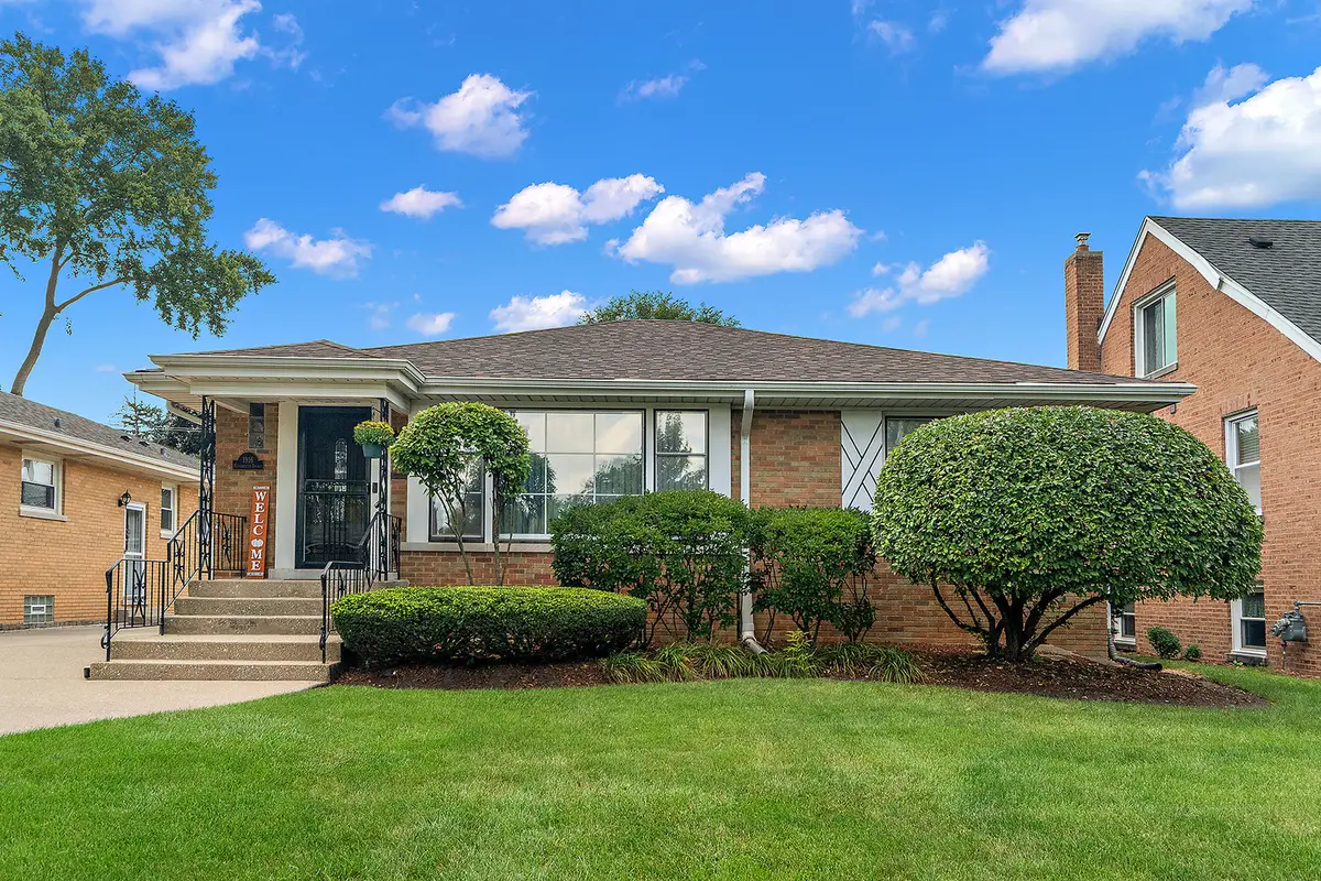 1916 Manchester Avenue, Westchester, IL 60154 - #1