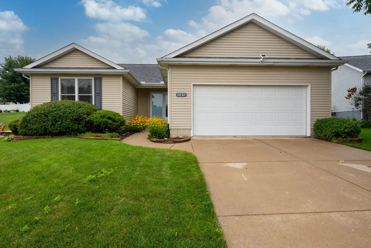 2632 Revo Road, Davenport, IA 52806 - #1
