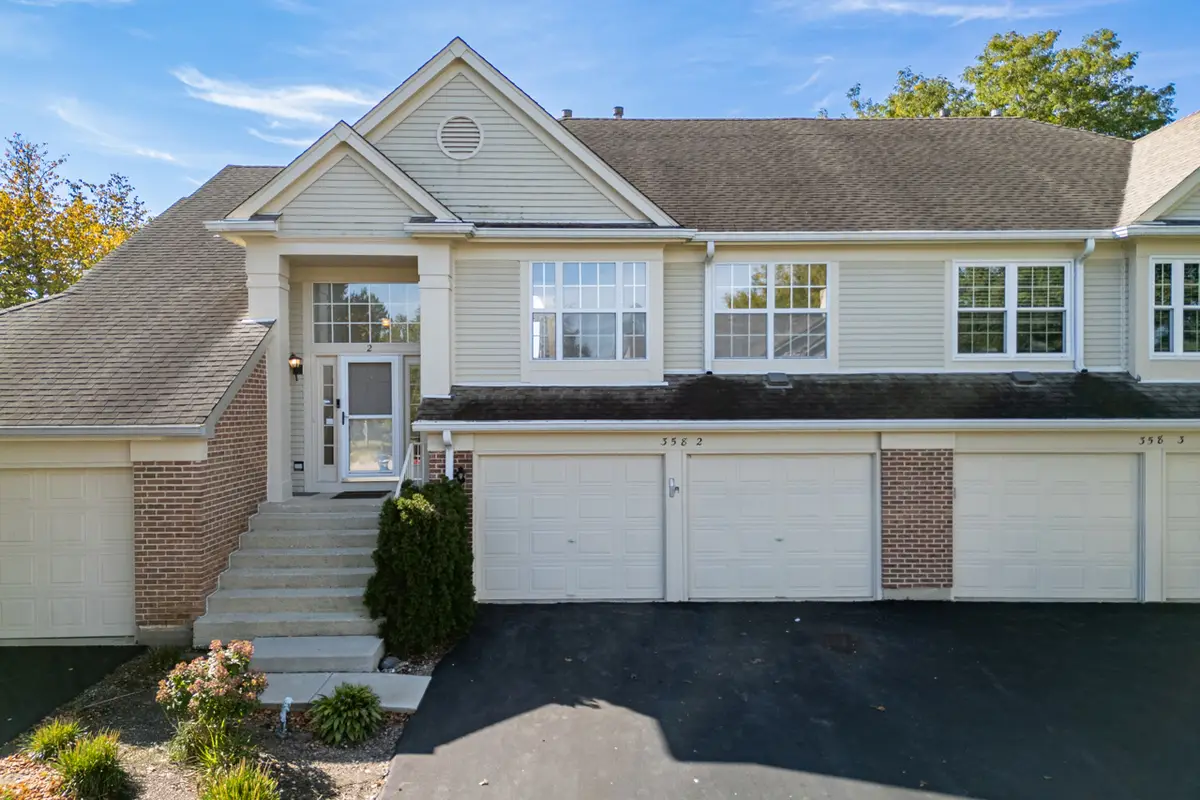 358 Ashford Circle #2, Bartlett, IL 60103 - #1