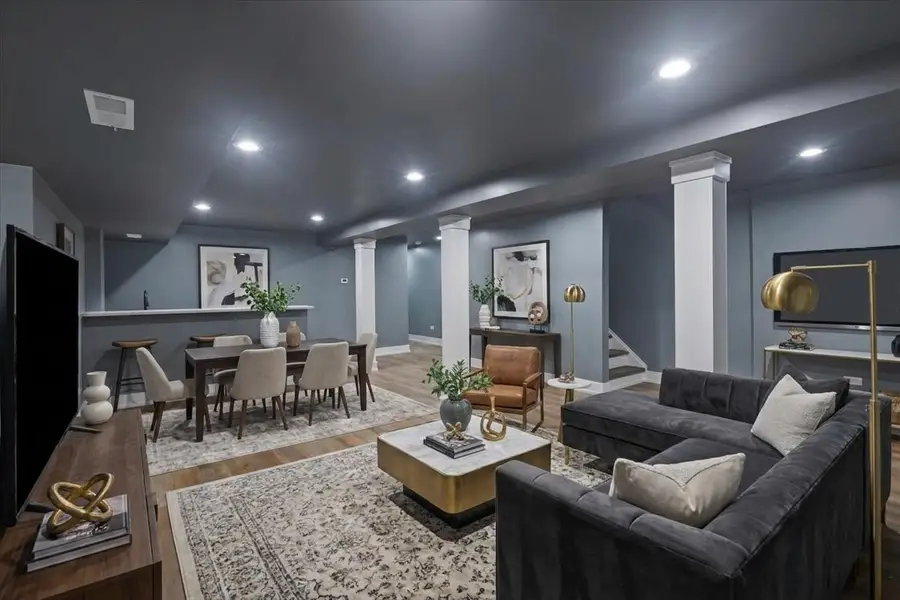 Address Withheld By Seller, Chicago, IL 60637 - #3