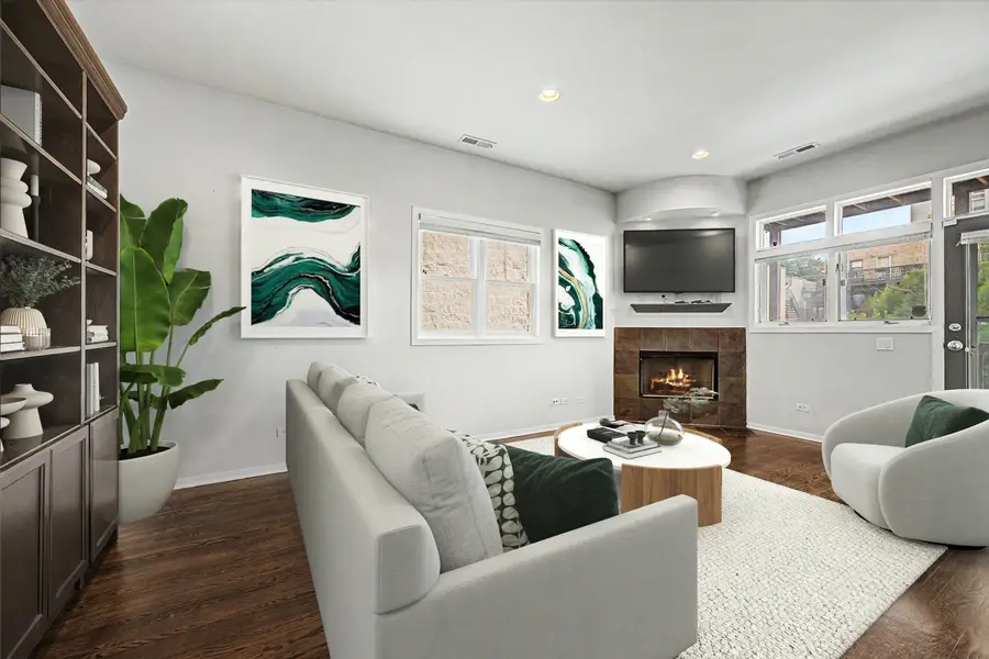 1335 N Mohawk Street #2N, Chicago, IL 60610 - #3