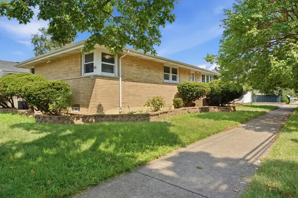 545 S 6th Avenue, La Grange, IL 60525