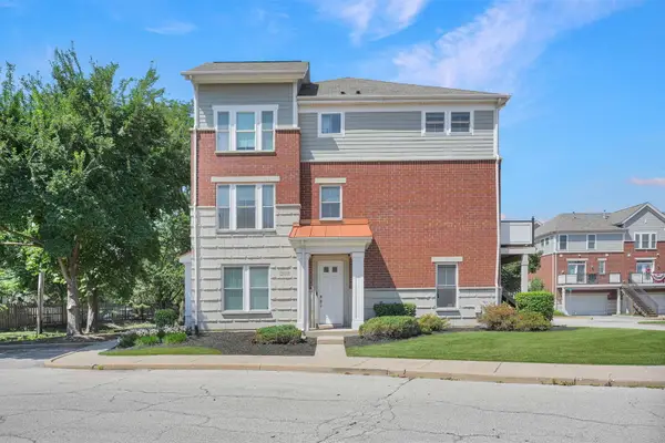 2112 S Crambourne Way #6-6, Arlington Heights, IL 60005