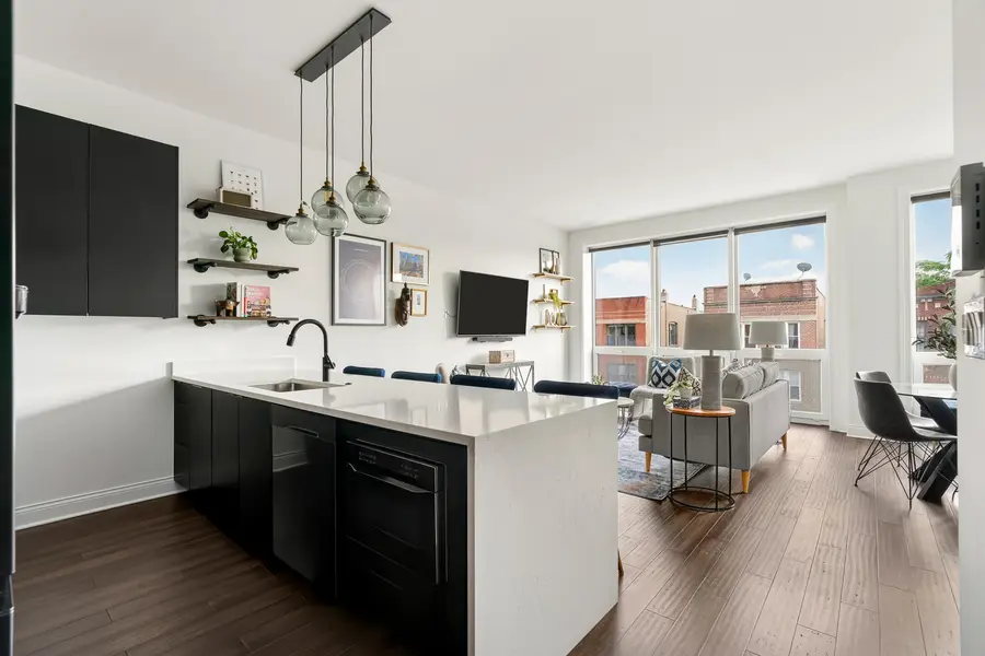 2646 W Augusta Boulevard #3, Chicago, IL 60622 - #3