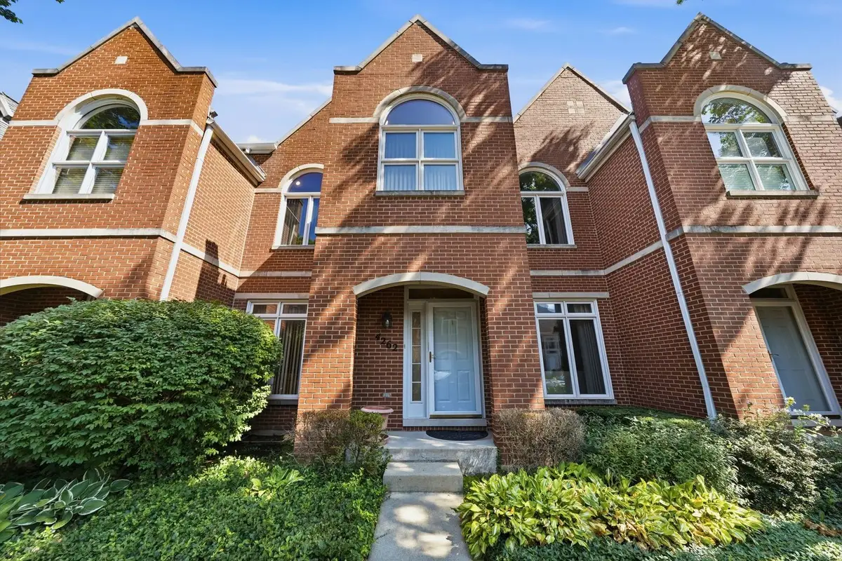 4262 W Thorndale Avenue, Chicago, IL 60646 - #1
